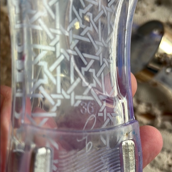 Jewel Badgley Mischka Gold and Silver Sandals with Chic Elegance - Picture 6 of 11